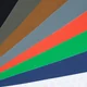 Éventail des coloris de la gamme Tenacious Tape : noir, olive, coyote, gris, orange, vert et bleu